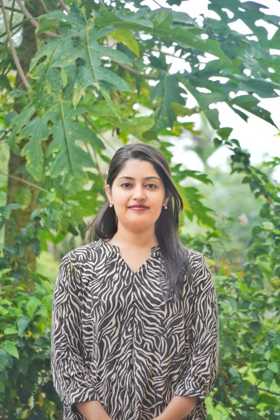 Dr. Aakanksha M